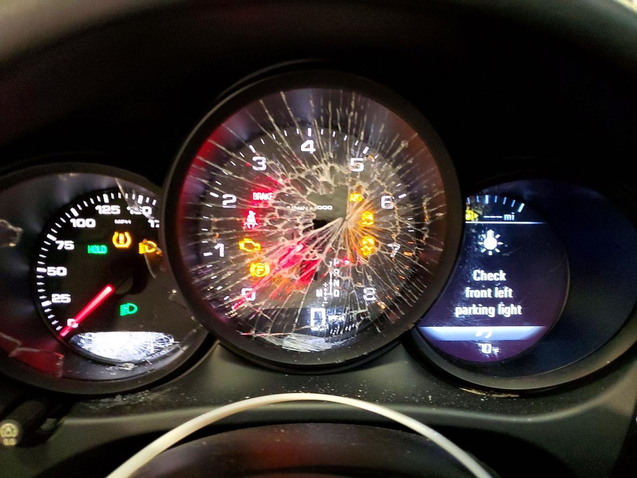 2016 PORSCHE MACAN
