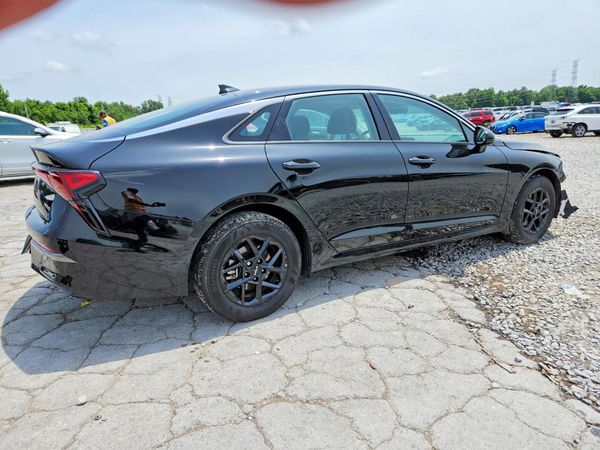 2026 KIA K5 LXS