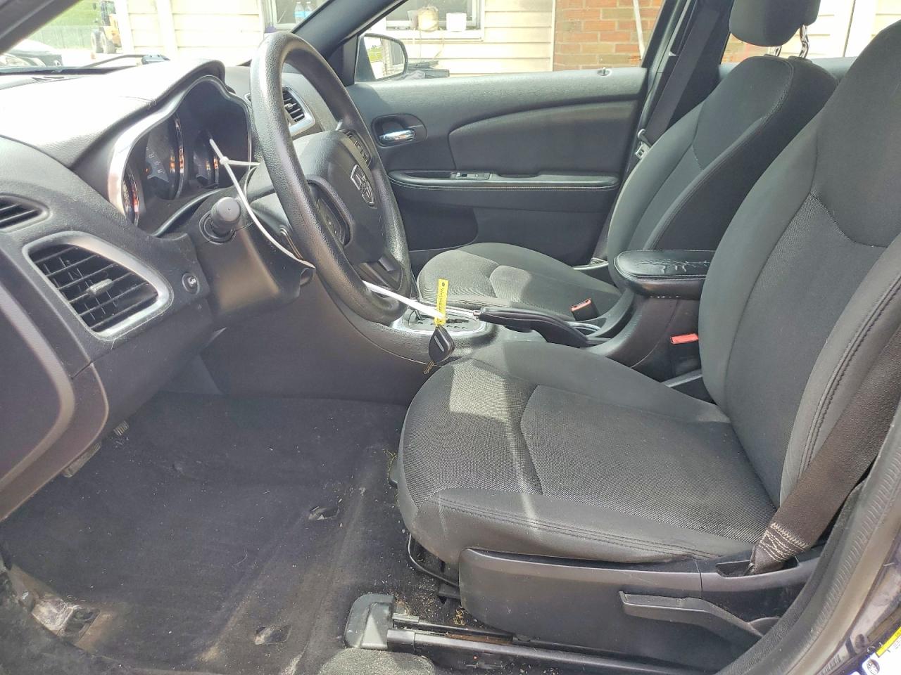 2014 DODGE AVENGER SE