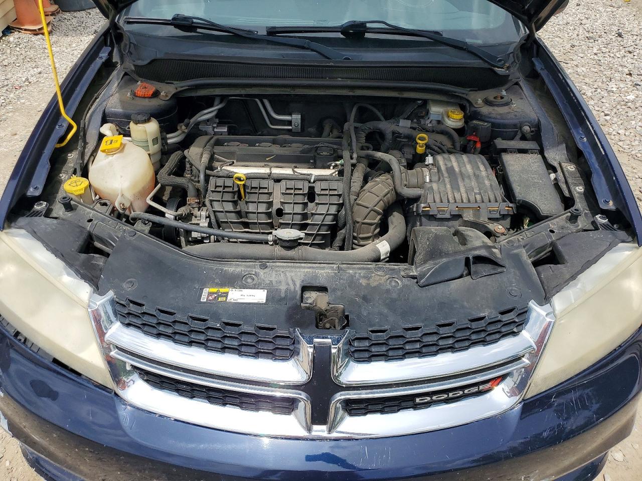 2014 DODGE AVENGER SE
