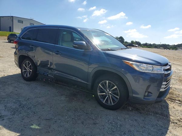 2019 TOYOTA HIGHLANDER SE/XLE