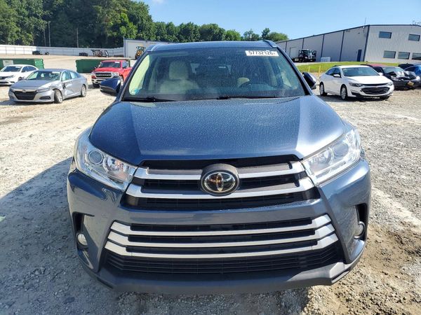 2019 TOYOTA HIGHLANDER SE/XLE