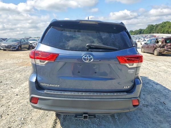 2019 TOYOTA HIGHLANDER SE/XLE