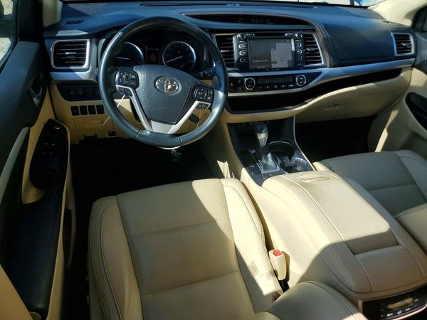 2019 TOYOTA HIGHLANDER SE/XLE