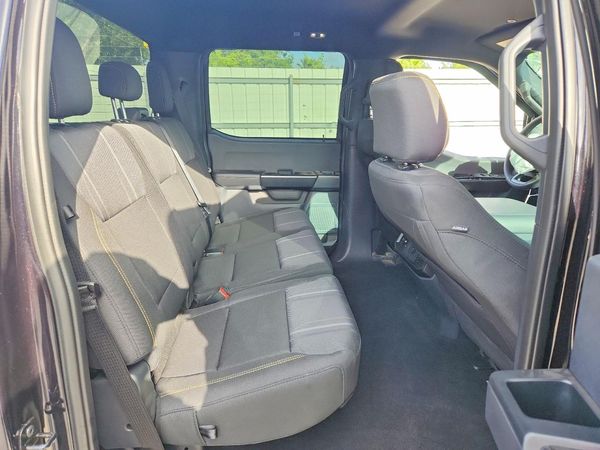 2025 FORD F150 STX