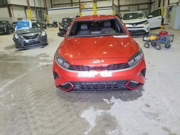 2023 KIA FORTE GT Line