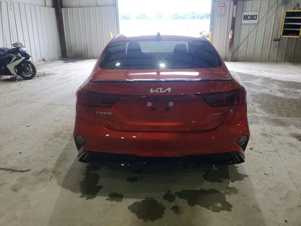 2023 KIA FORTE GT Line