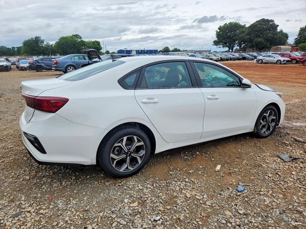 2021 KIA FORTE FE, LXS