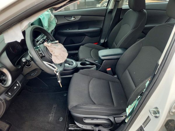 2021 KIA FORTE FE, LXS
