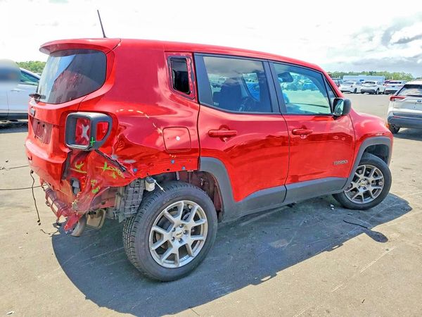 2023 JEEP RENEGADE LATITUDE 4X4