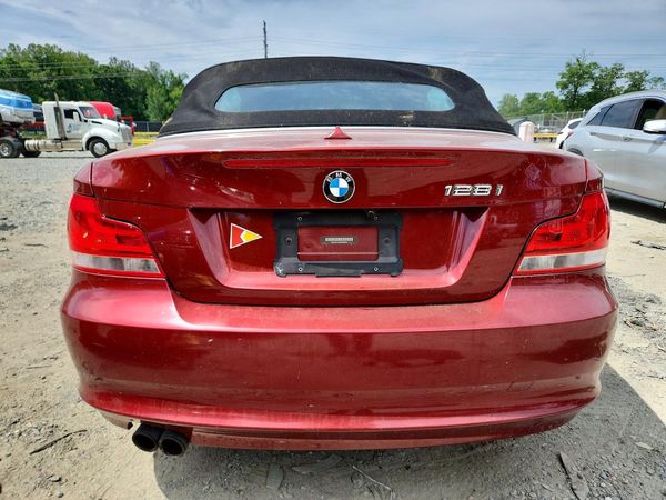 2013 BMW 128