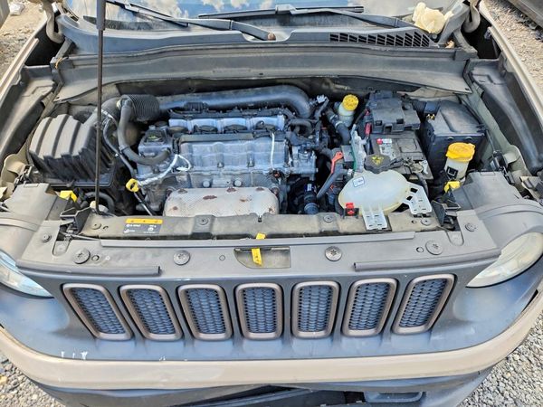 2016 JEEP RENEGADE LATITUDE 4X2