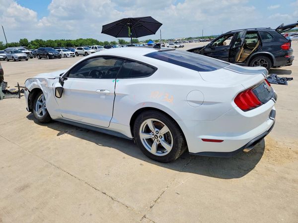 2022 FORD MUSTANG I4 Coupe