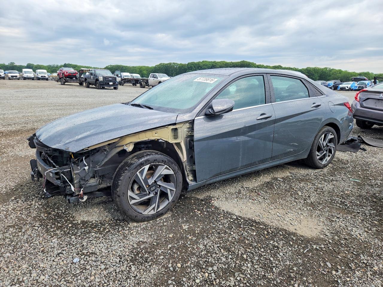 2024 HYUNDAI ELANTRA Limited