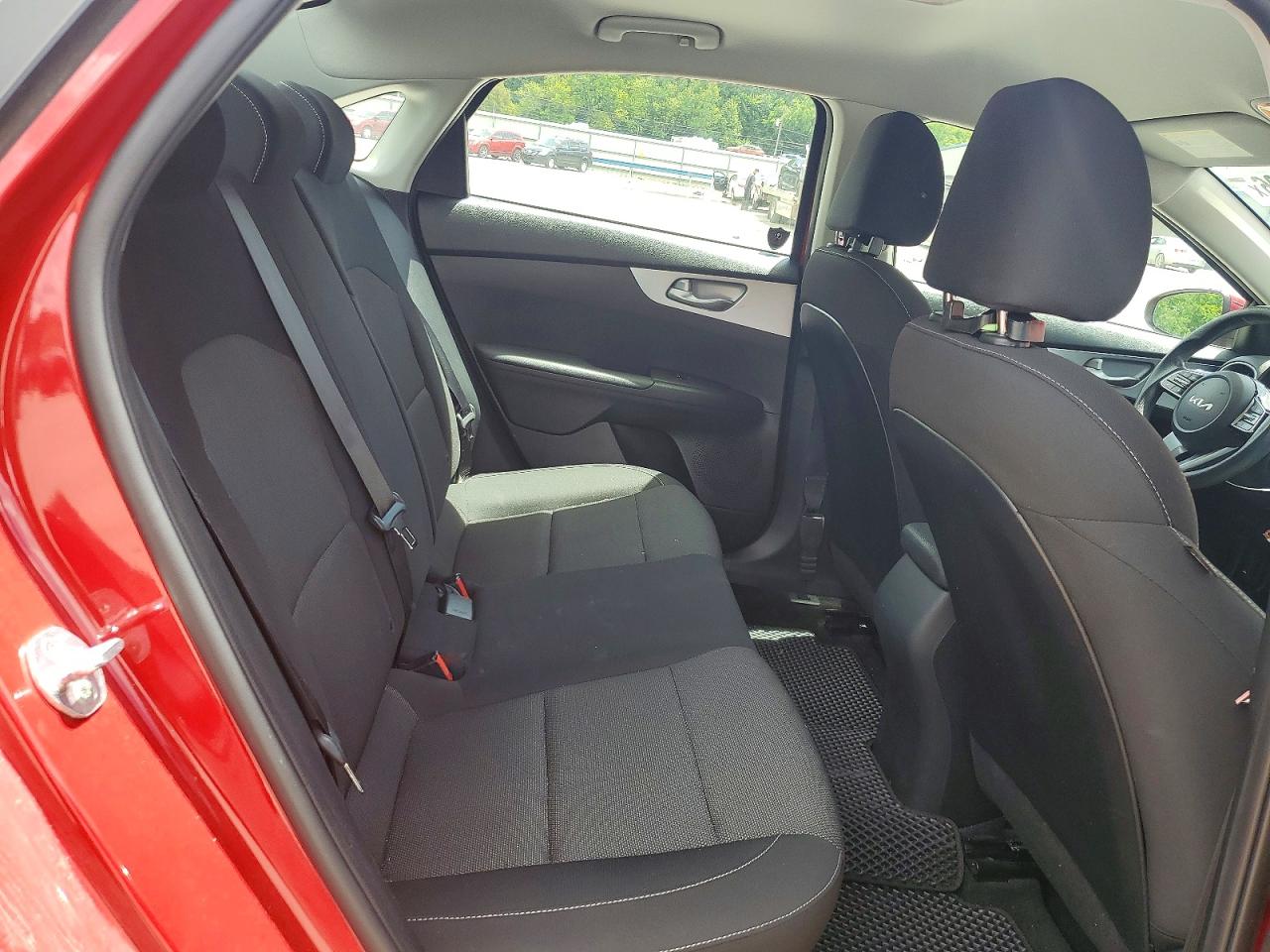2022 KIA FORTE FE, LXS