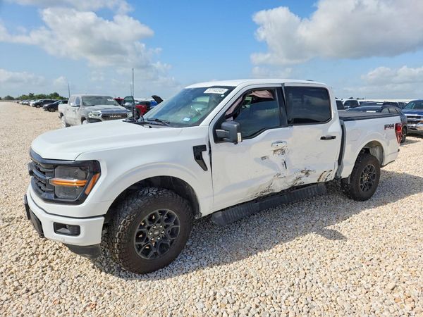 2025 FORD F150