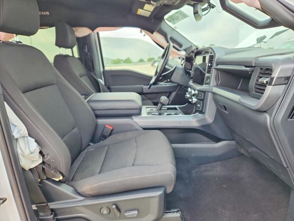 2025 FORD F150