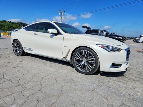 2017 INFINITI Q60