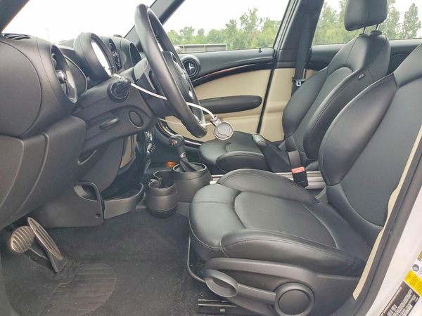 2015 MINI COOPER