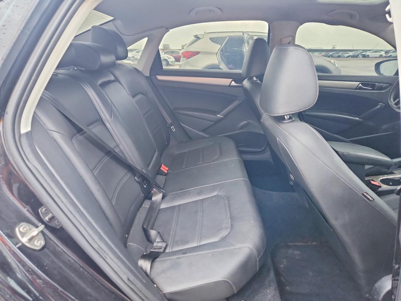 2021 VOLKSWAGEN PASSAT SE