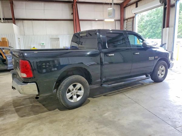 2013 RAM 1500 SLT CREW CAB 4X4