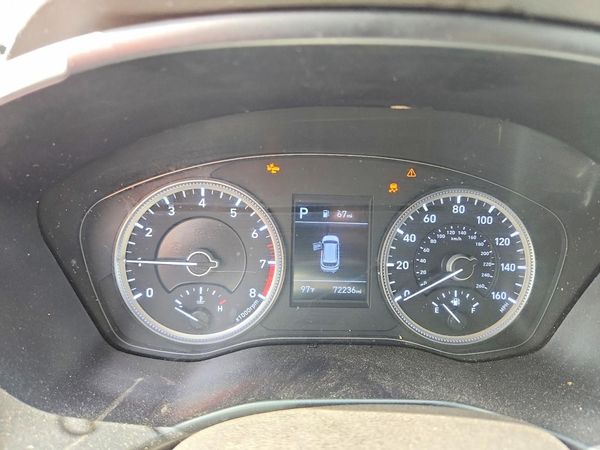 2020 HYUNDAI SANTA FE SE