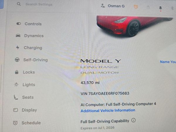 2024 TESLA MODEL Y