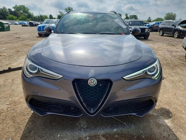 2022 ALFA ROMEO STELVIO TI AWD