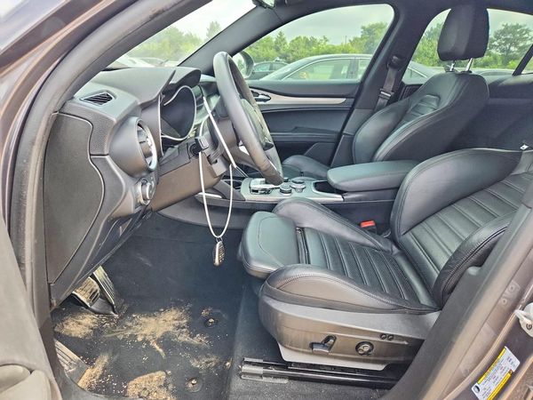 2022 ALFA ROMEO STELVIO TI AWD