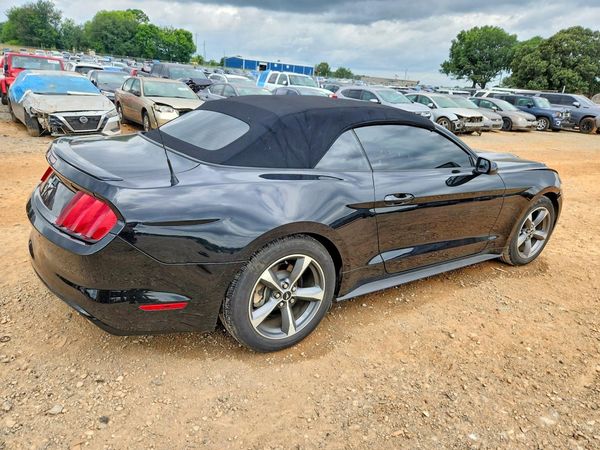 2017 FORD MUSTANG V6 Convertible