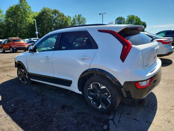 2025 KIA NIRO