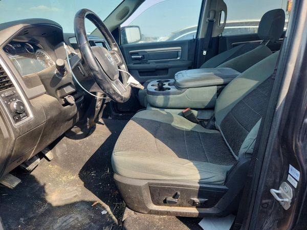 2019 RAM 1500 CLASSIC SLT