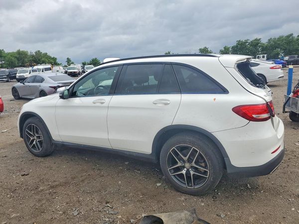 2016 MERCEDES-BENZ GLC GLC300 Base-4M