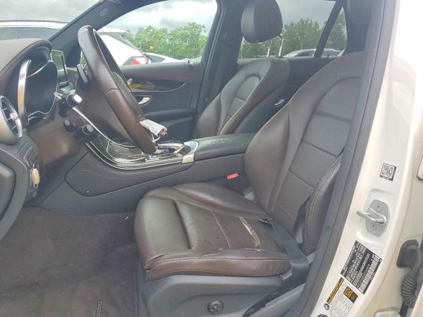 2016 MERCEDES-BENZ GLC GLC300 Base-4M