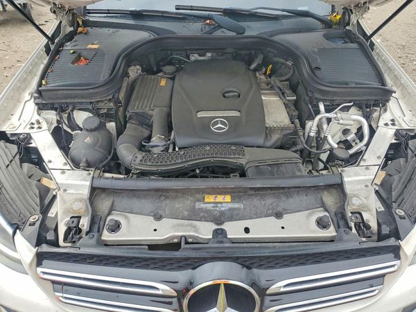 2016 MERCEDES-BENZ GLC GLC300 Base-4M