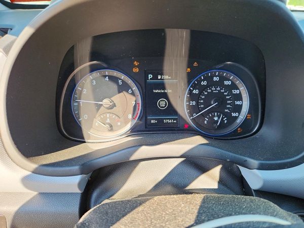 2021 HYUNDAI KONA