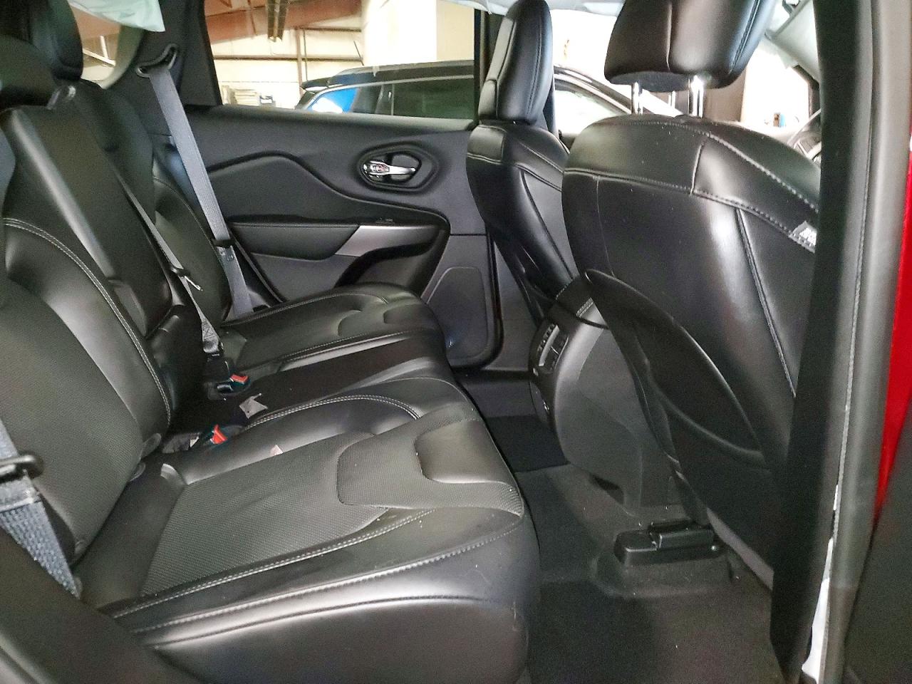 2021 JEEP CHEROKEE LATITUDE LUX 4X4