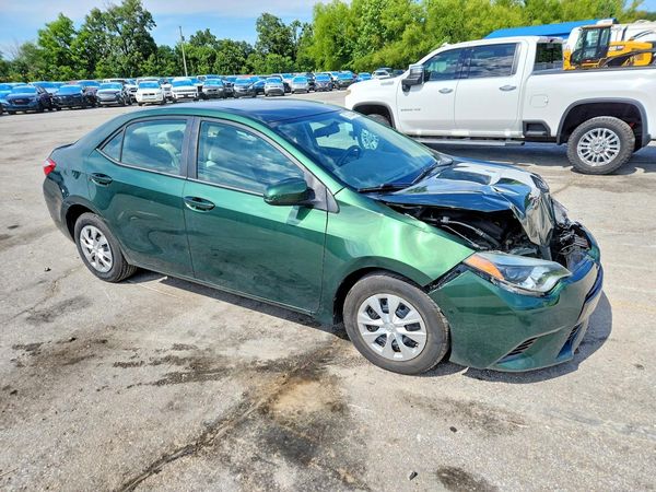 2015 TOYOTA COROLLA