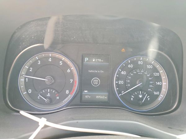 2021 HYUNDAI KONA SEL