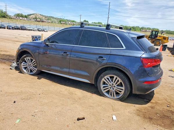 2020 AUDI Q5 quattro Premium Plus