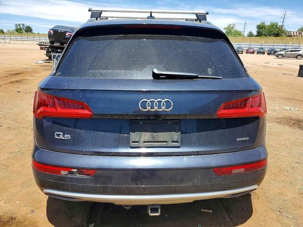 2020 AUDI Q5 quattro Premium Plus