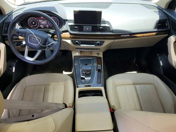 2020 AUDI Q5 quattro Premium Plus