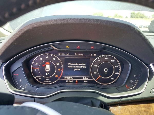 2020 AUDI Q5 quattro Premium Plus