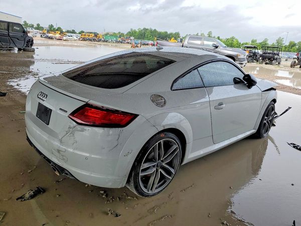 2017 AUDI TT quattro