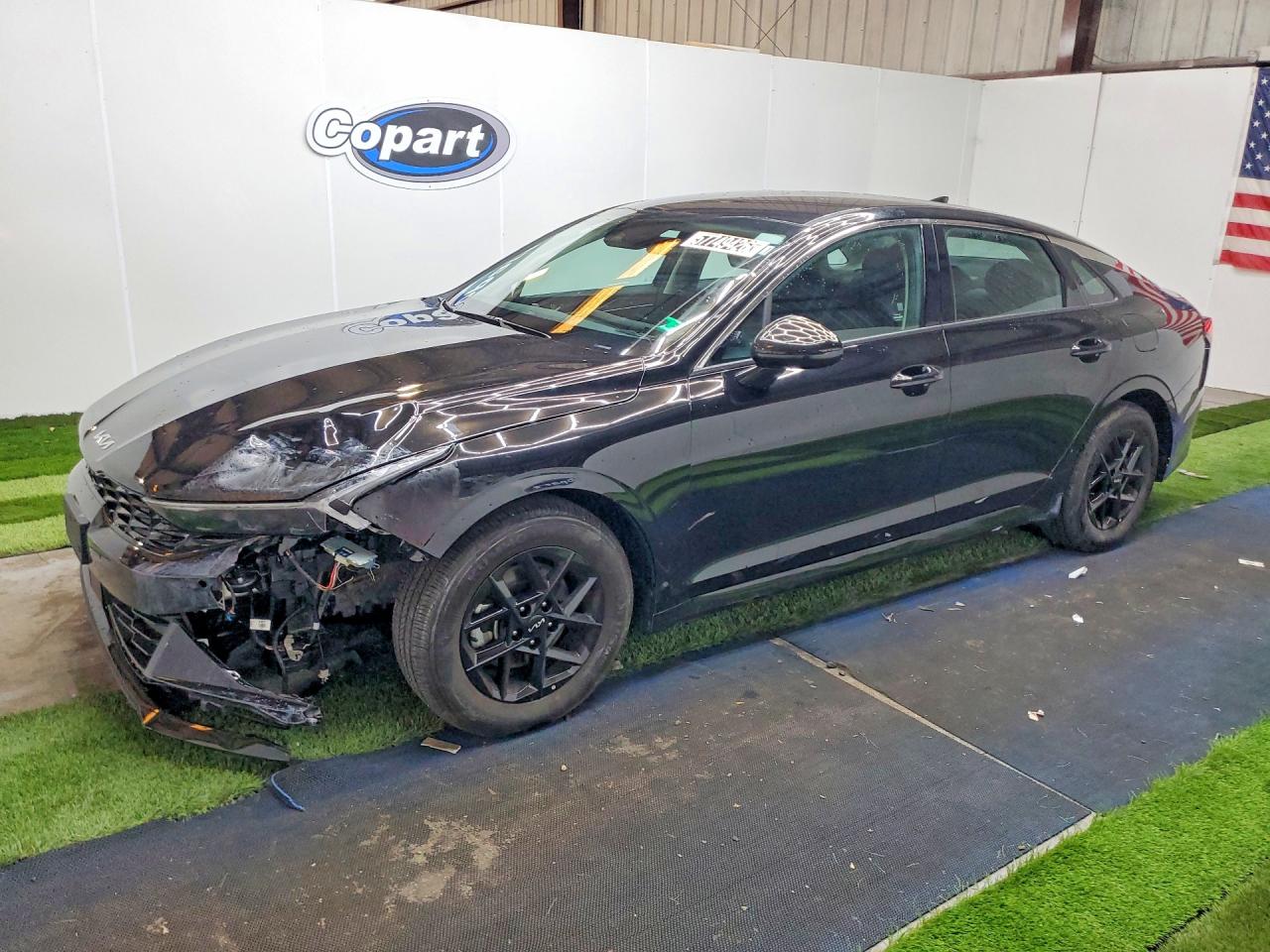 2026 KIA K5 LXS