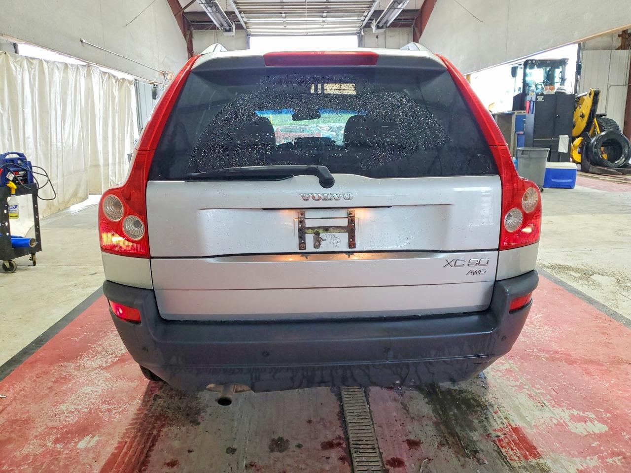 2004 VOLVO XC90