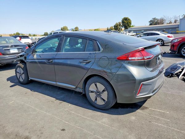 2022 HYUNDAI IONIQ SE