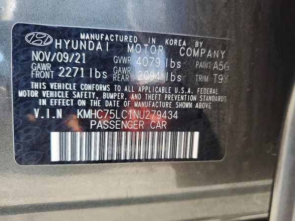 2022 HYUNDAI IONIQ SE