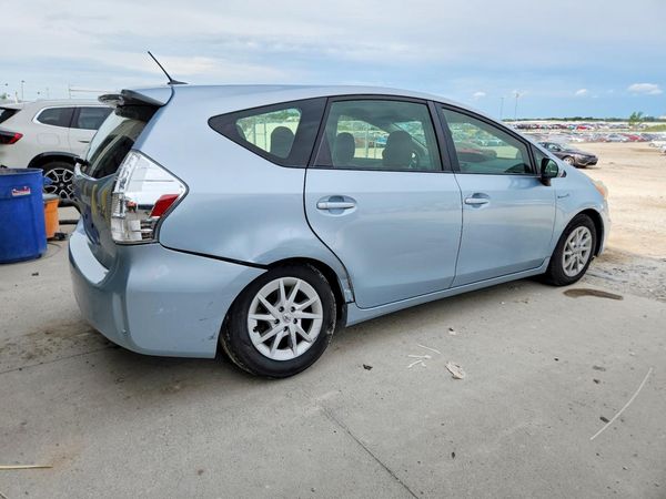 2013 TOYOTA PRIUS V TH