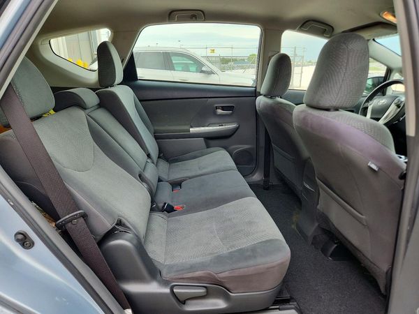 2013 TOYOTA PRIUS V TH